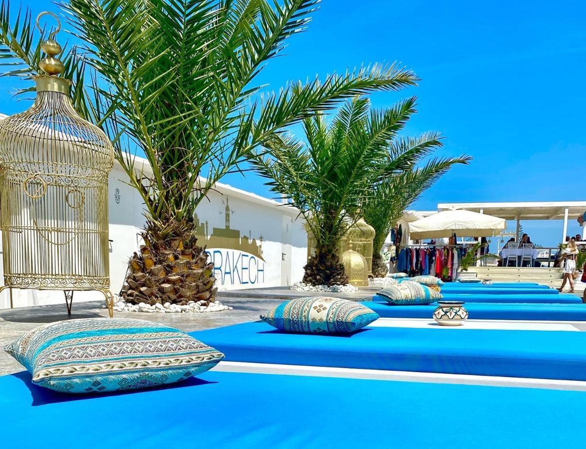 Dena Chalets - Lido Di Spina At The Beach מראה חיצוני תמונה