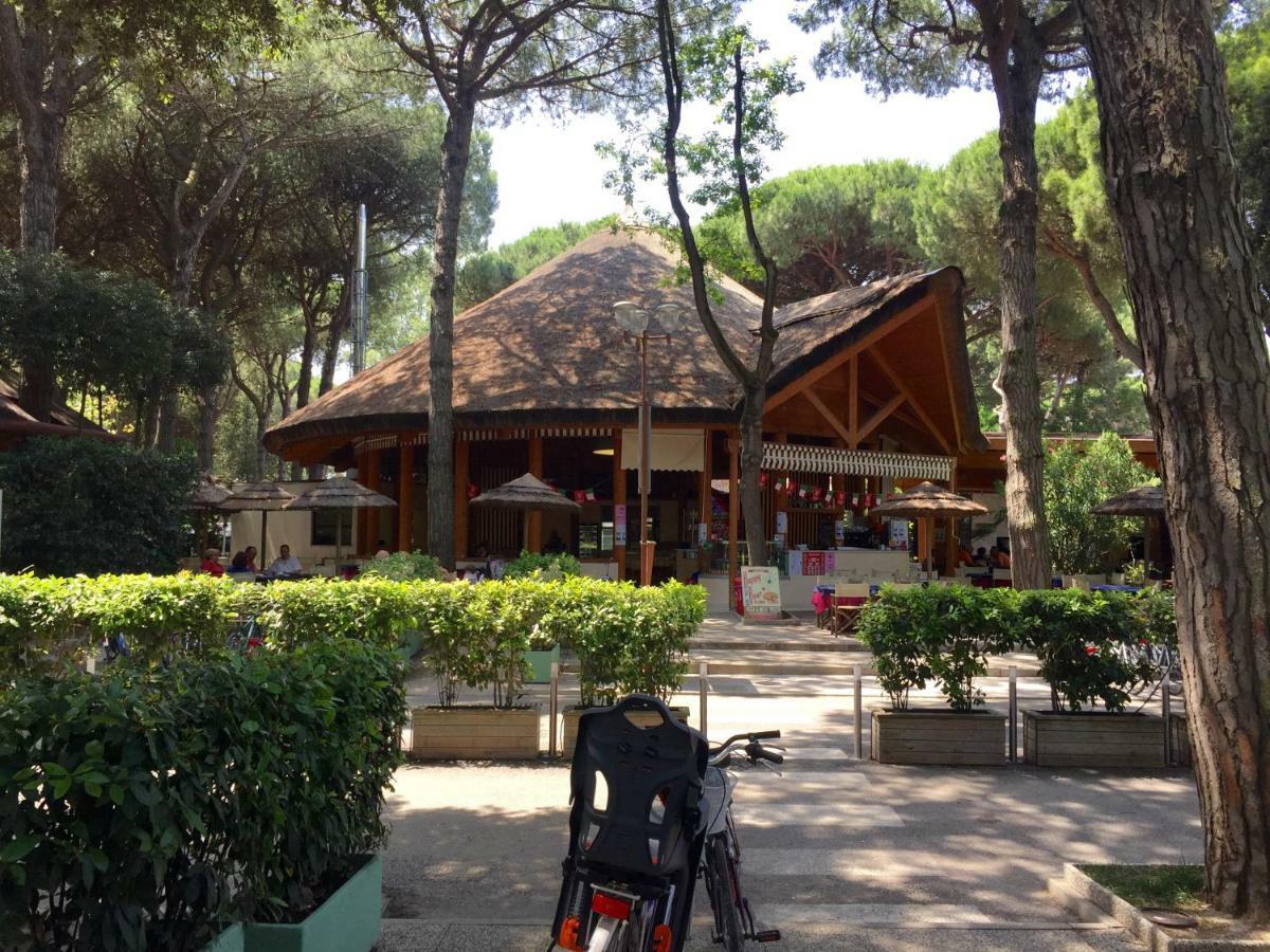 Dena Chalets - Lido Di Spina At The Beach מראה חיצוני תמונה