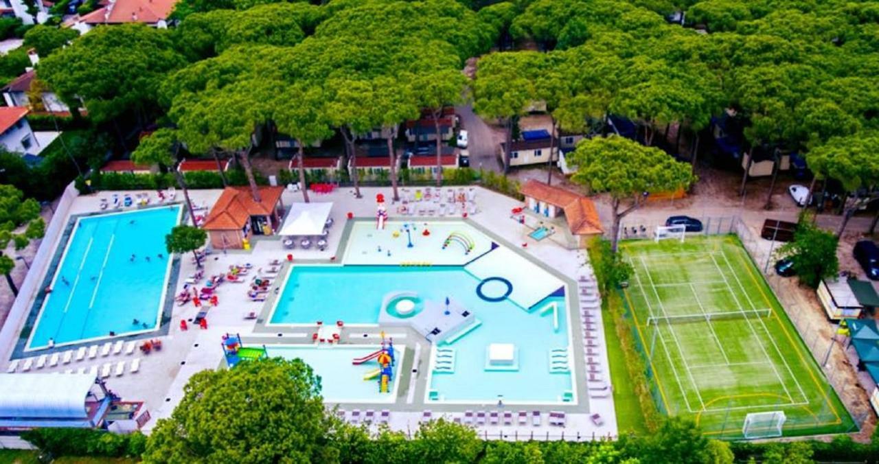 Dena Chalets - Lido Di Spina At The Beach מראה חיצוני תמונה